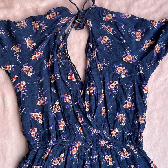 Target relaxed fit romper - Picture 3 of 3